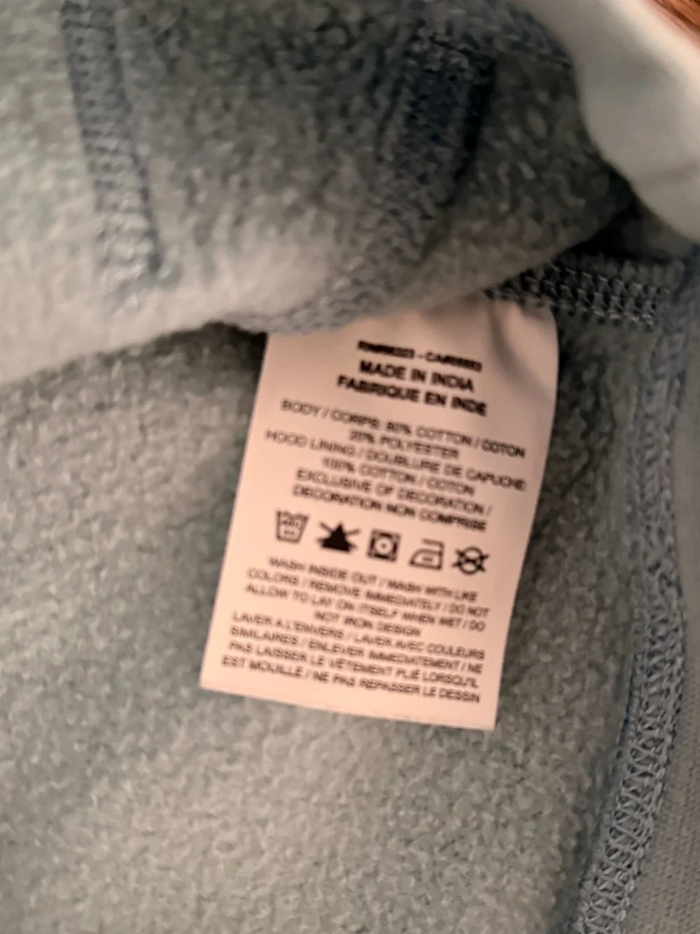 Nike boy small sweater